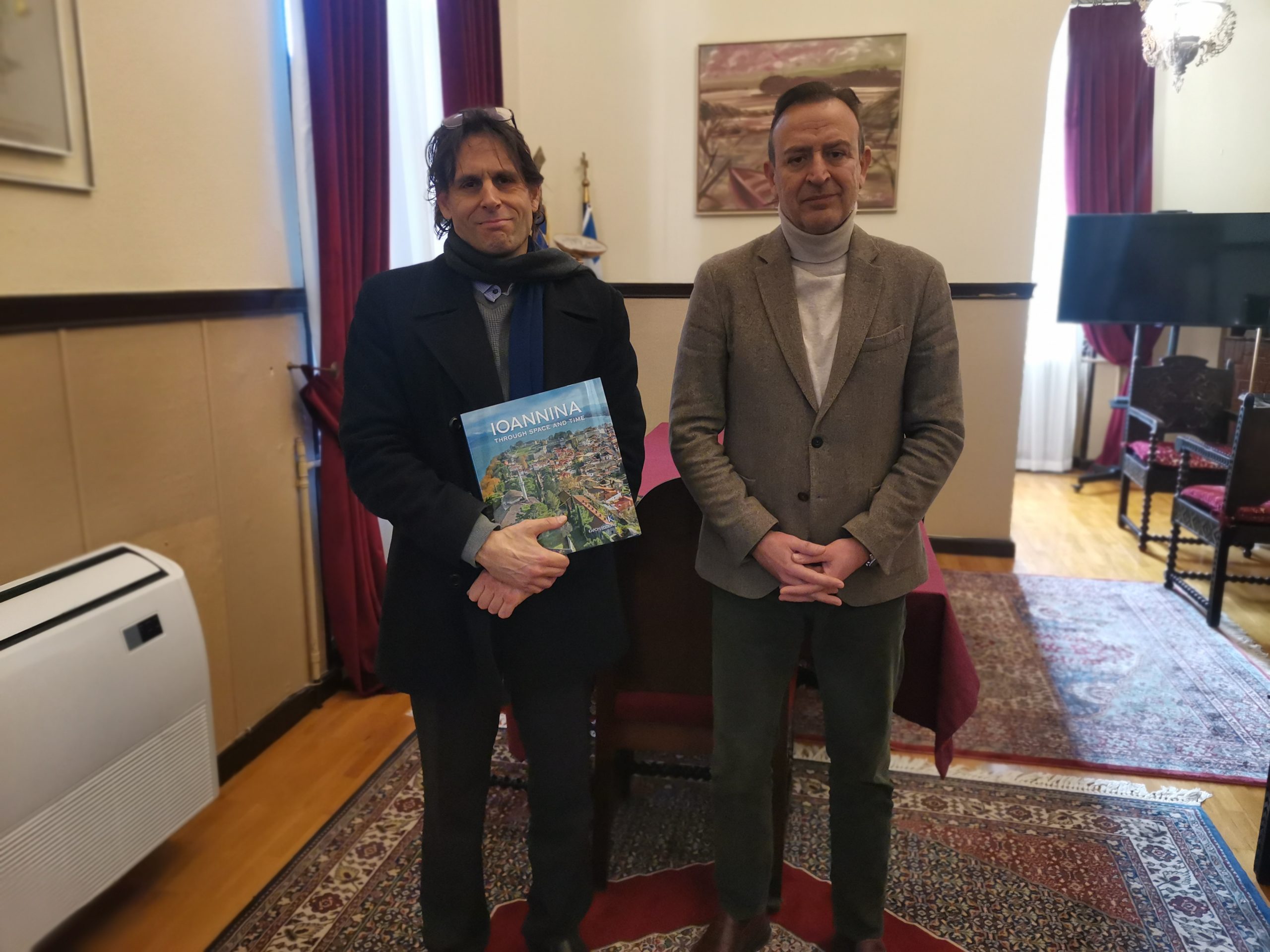 Συνάντηση δημάρχου Ιωαννίνων με το Γενικό Πρόξενο της Ελλάδας στο Αργυρόκαστρο