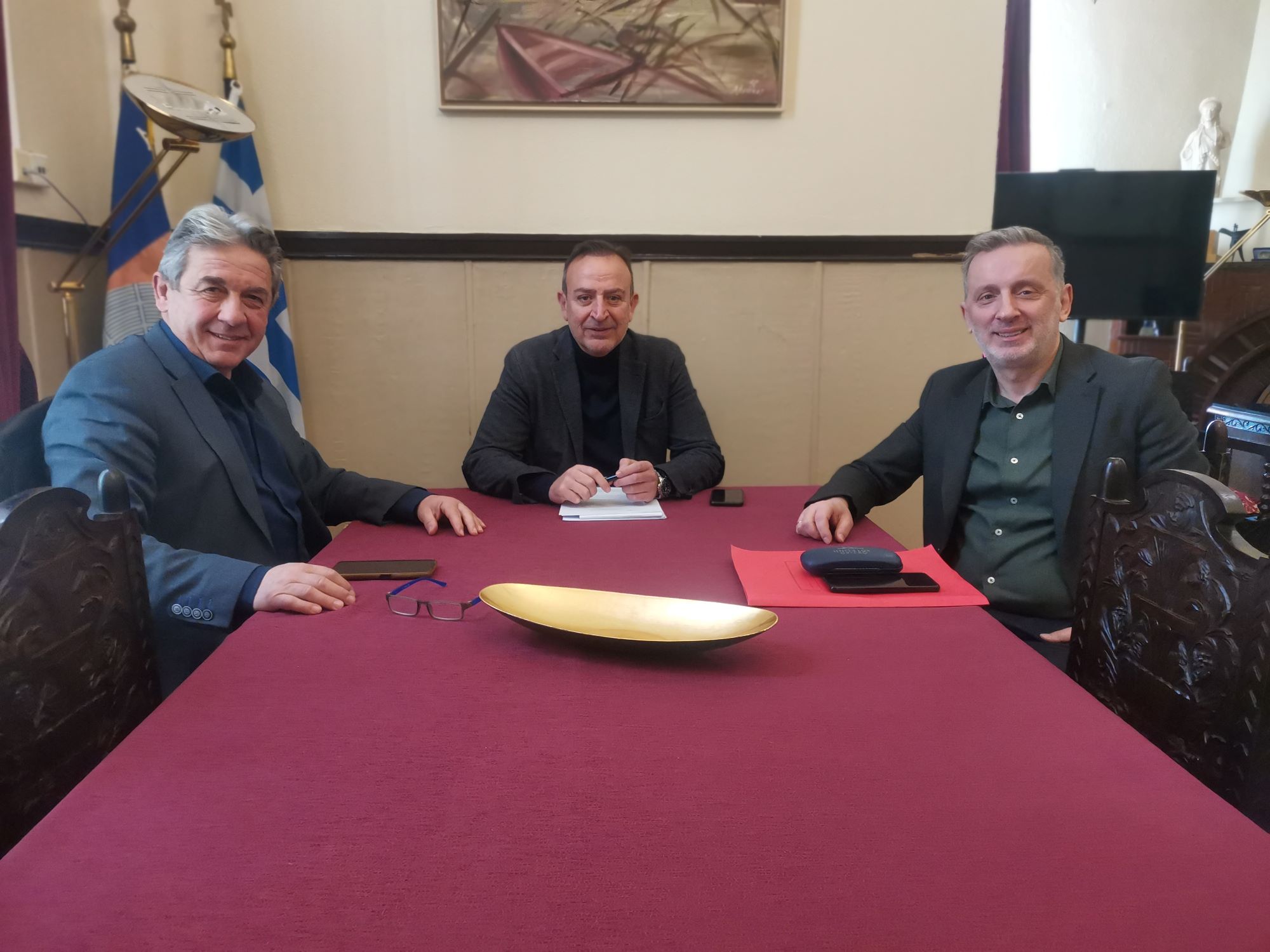 Συνάντηση δημάρχου Ιωαννίνων με επικεφαλής της περιφερειακής παράταξης «Κοινό των Ηπειρωτών – Ώρα Ευθύνης»