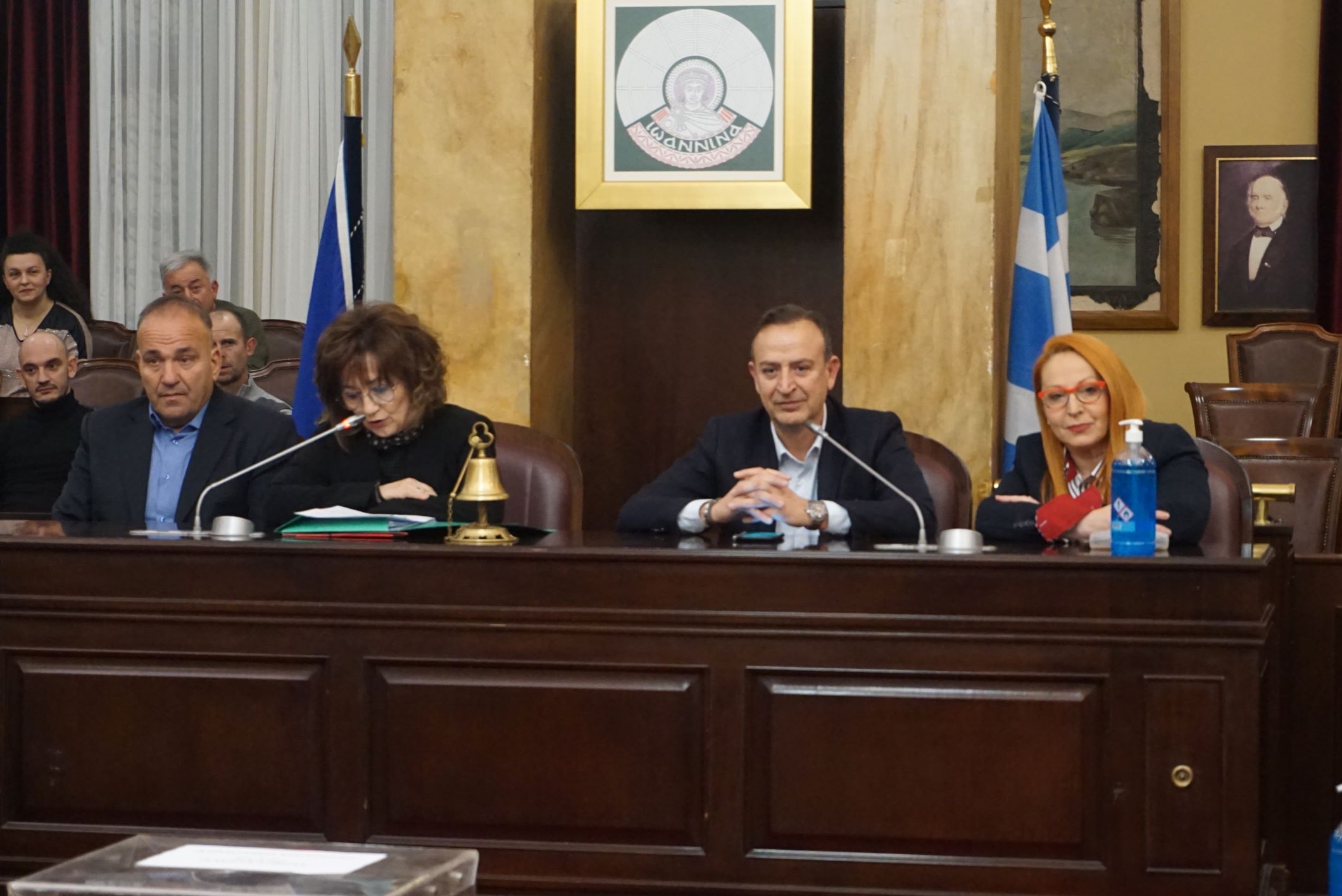 Το δημοτικό συμβούλιο Ιωαννίνων εξέλεξε προεδρείο και δημοτική επιτροπή