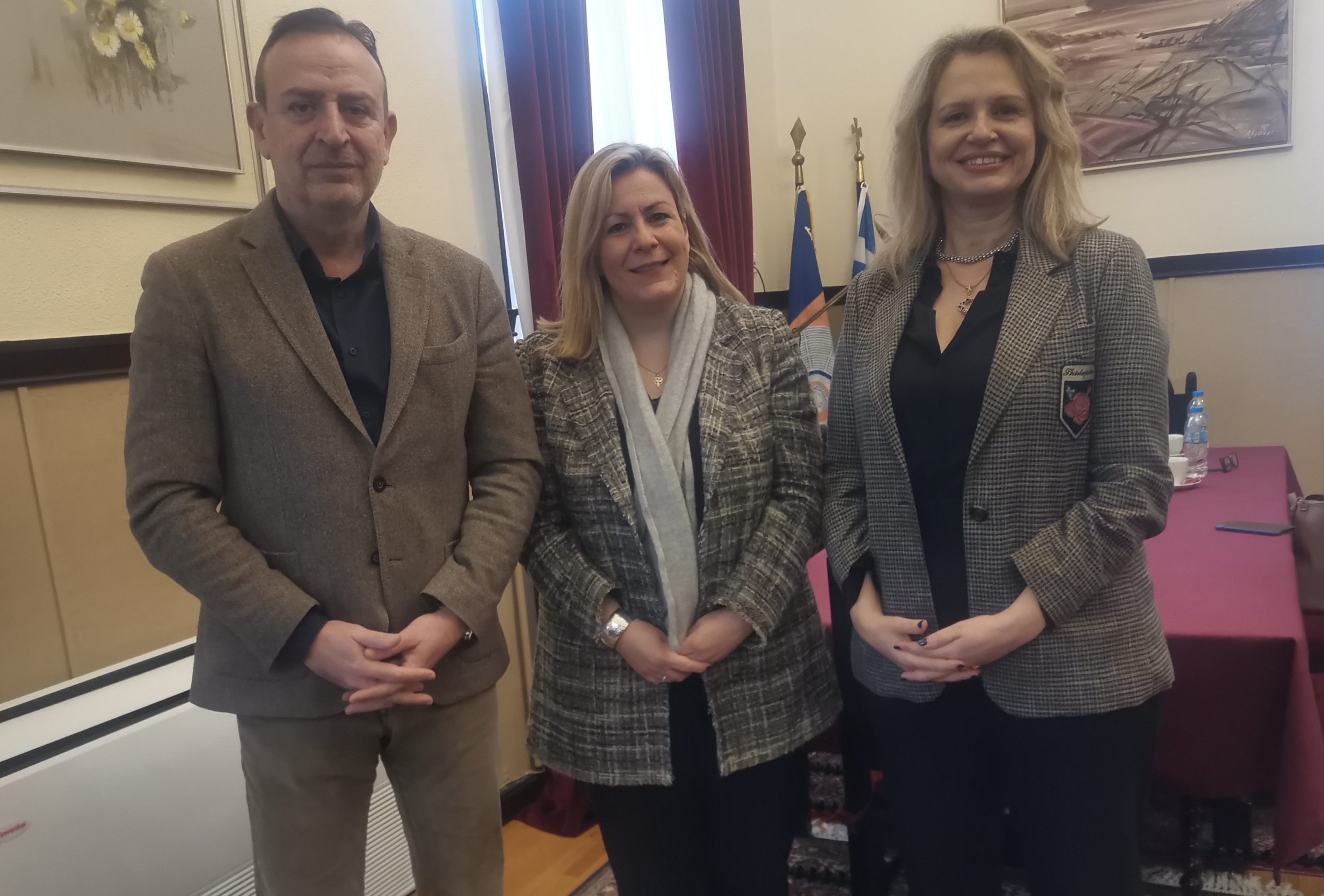 Συνάντηση με τη Γ.Γ. Δημογραφικής και Στεγαστικής Πολιτικής